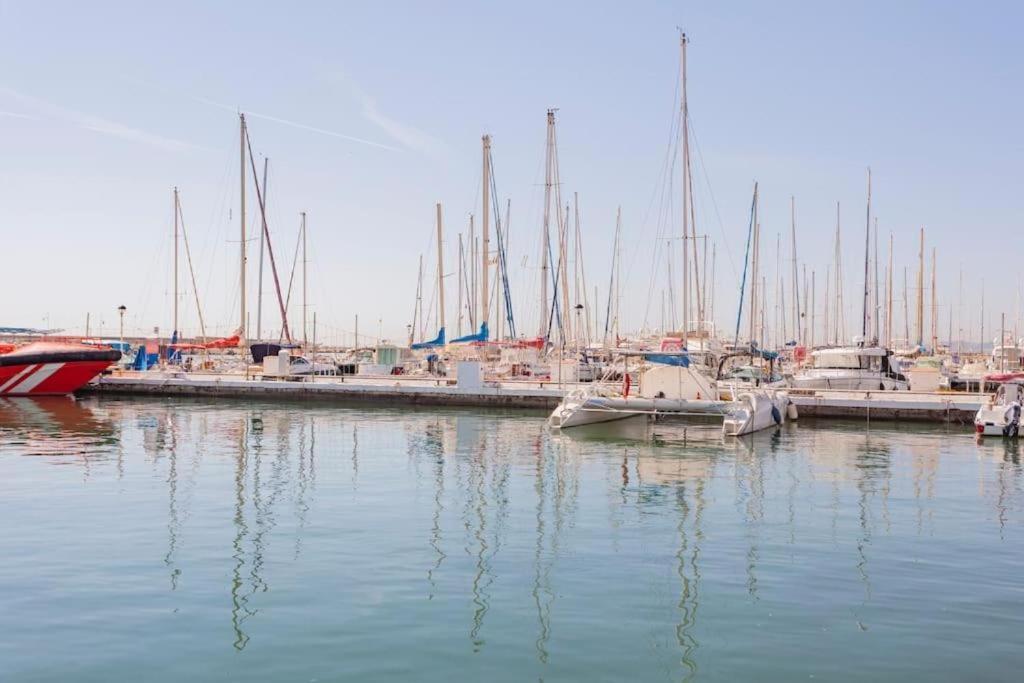 Apartmán Vista Al Faro Estepona Exteriér fotografie