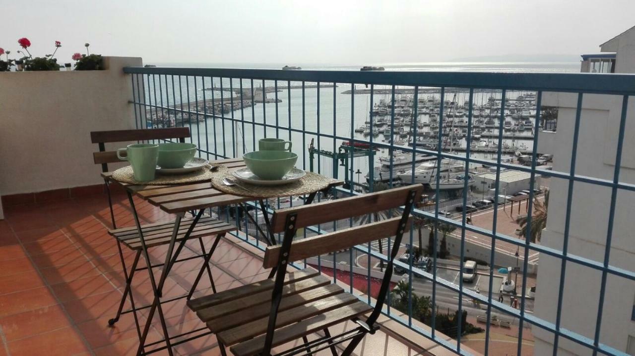 Apartmán Vista Al Faro Estepona Exteriér fotografie