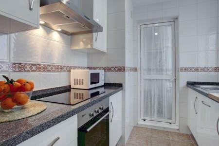 Apartmán Vista Al Faro Estepona Exteriér fotografie